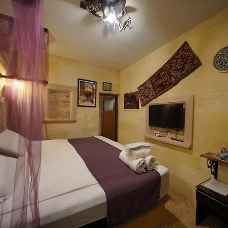 Lucky Luke Stone House Apartment Göreme Exterior photo